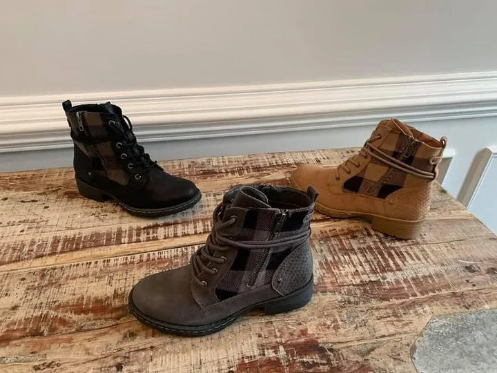 Very G Gypsy Jazz Donnie Women's Buffalo Check Design Bootie